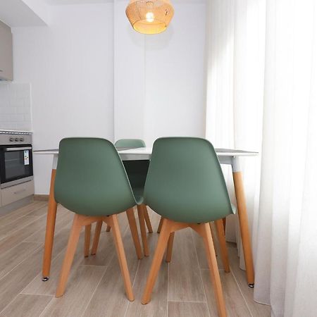 Apartaments Agneta - Rem กัมบริลส์ ภายนอก รูปภาพ