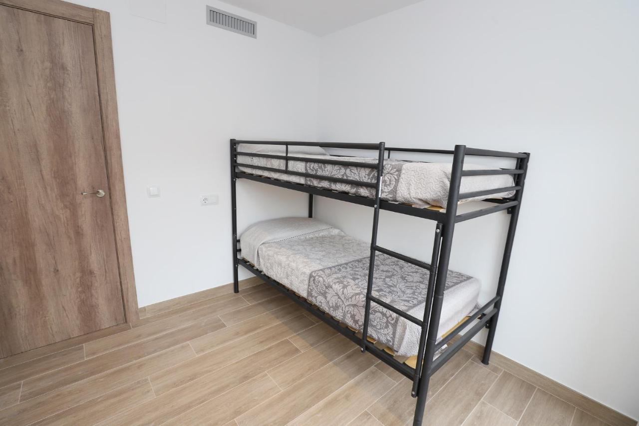 Apartaments Agneta - Rem กัมบริลส์ ภายนอก รูปภาพ
