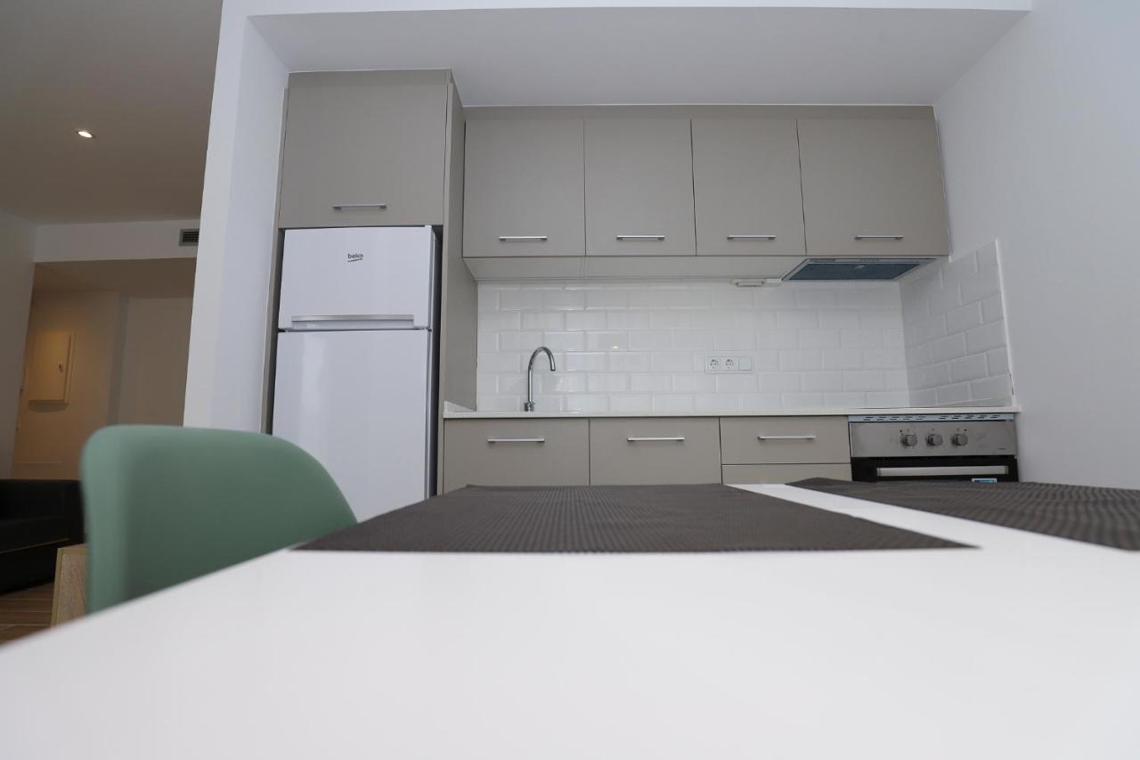 Apartaments Agneta - Rem กัมบริลส์ ภายนอก รูปภาพ