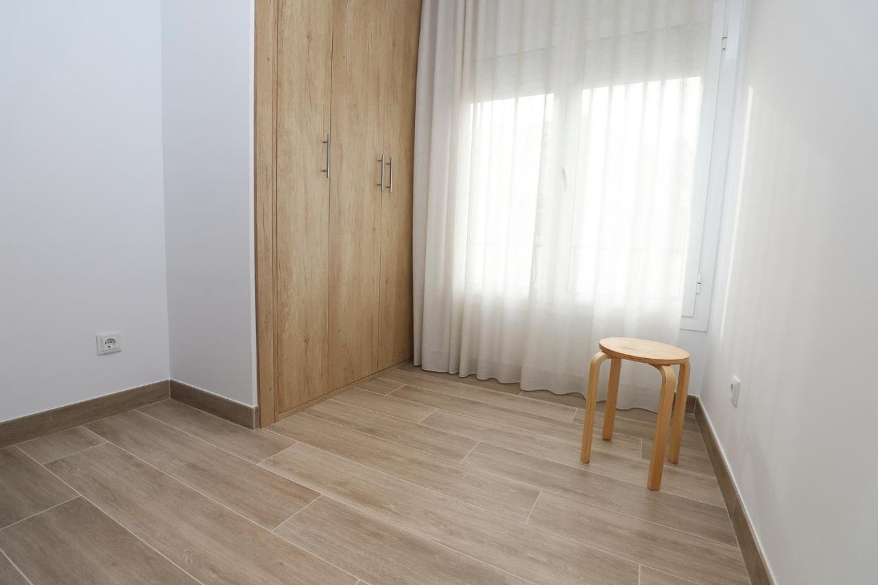 Apartaments Agneta - Rem กัมบริลส์ ภายนอก รูปภาพ